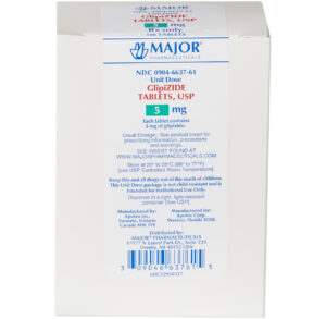Major disposable face masks box with product details.