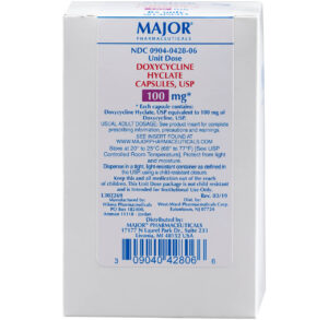 A box of Major brand disposable syringes with detailed product information.